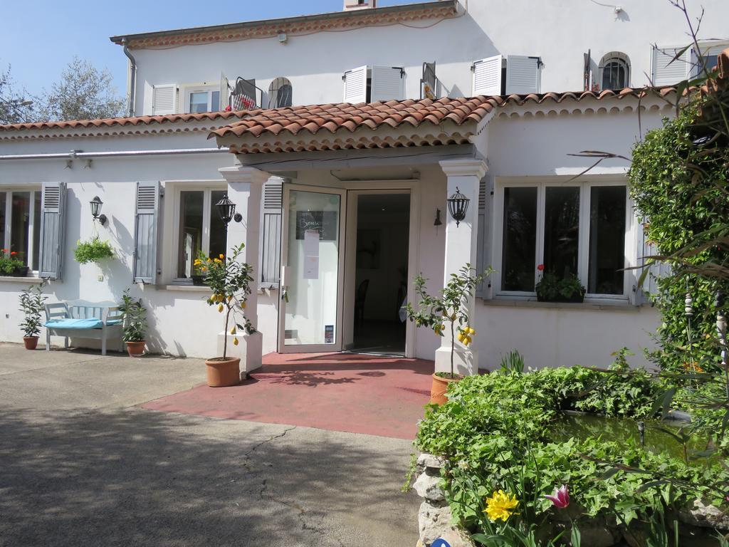 Hotel Mon Soleil Ла Год Екстериор снимка